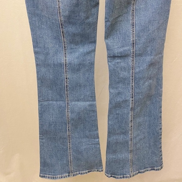 Shyanne Flare 32 (US 13/14) Jeans Back Seams Mid Rise Women’s Stretch Cowgirl - Picture 7 of 13
